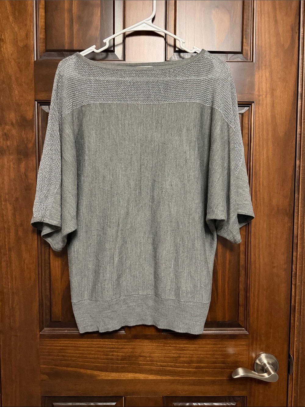 New York & Company Gray Short-Sleeve Crewneck Sweater